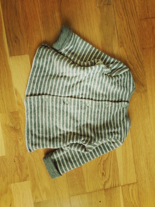 Кофта 0-6місяців.