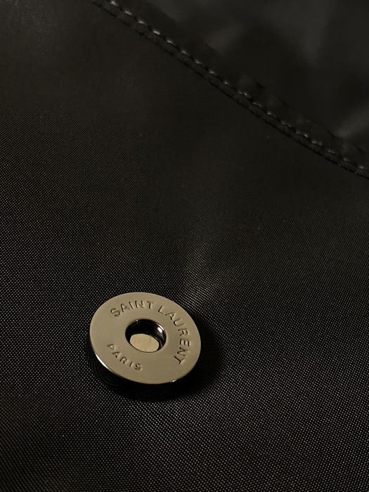 SAINT LAURENT IN Econyl Messenger Niki Balck