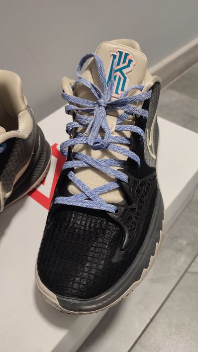 Buty Nike Kyrie Low 4 rozmiar 44.5