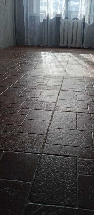 Продам гостинку Солоницівка (Солоницевка) можна по сертифікату