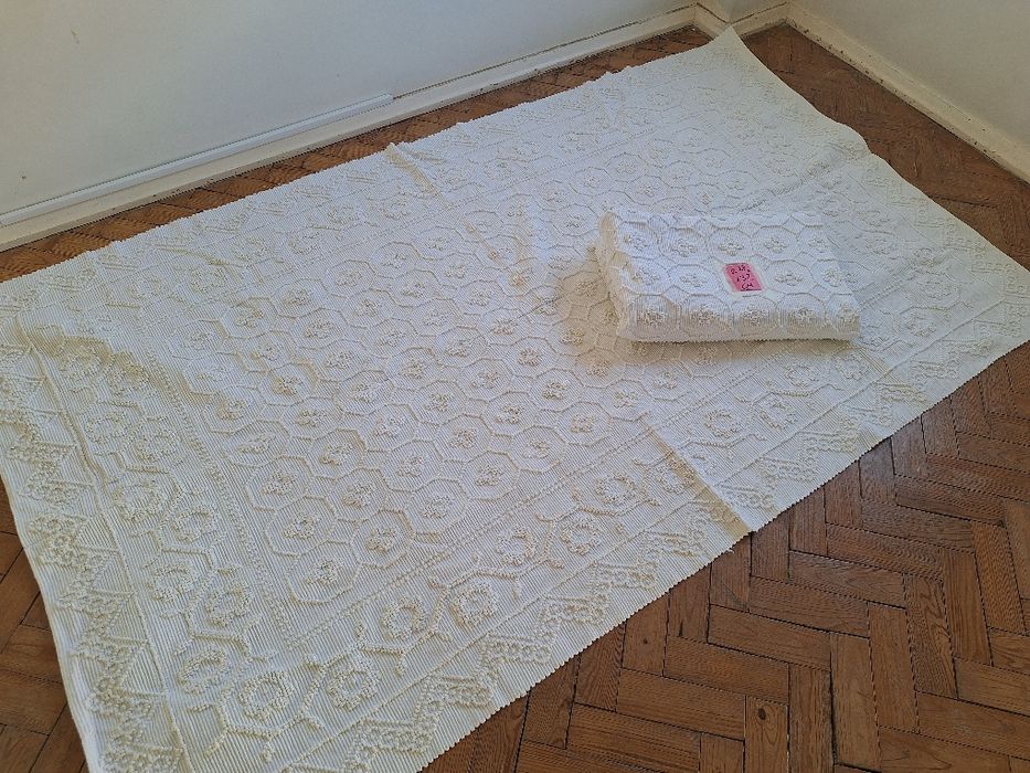 Tapete com padrão em relevo