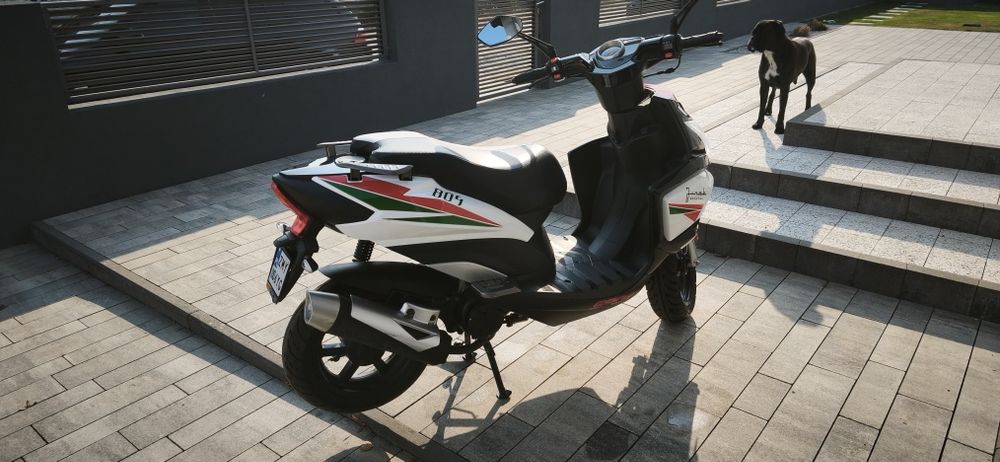 Skuter Junak 804 50cc