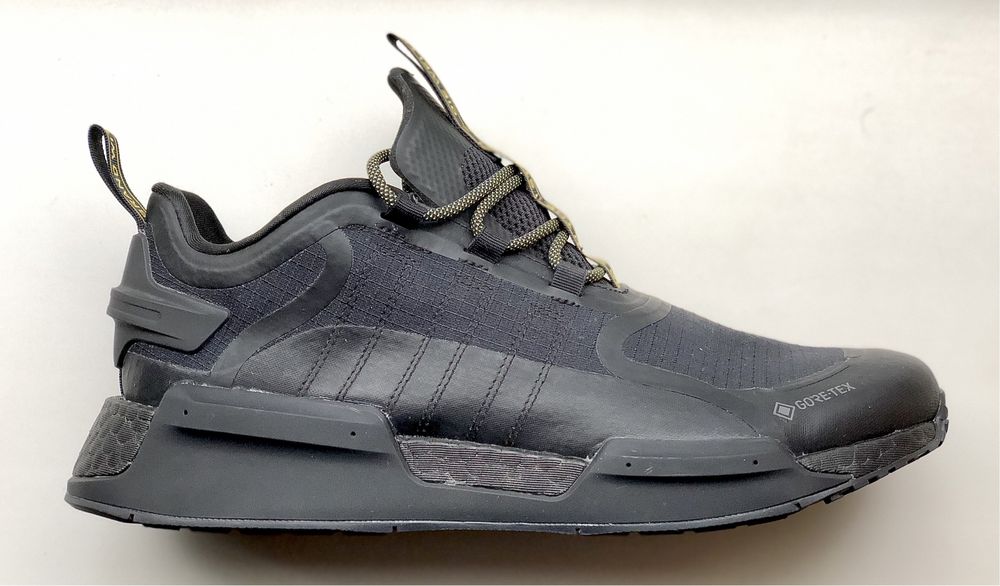 Кросівки чоловічі Adidas NMD V3 Gore Tex
