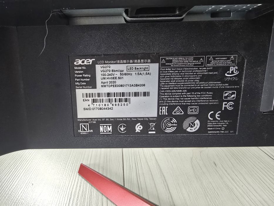 Monitor ACER VG270