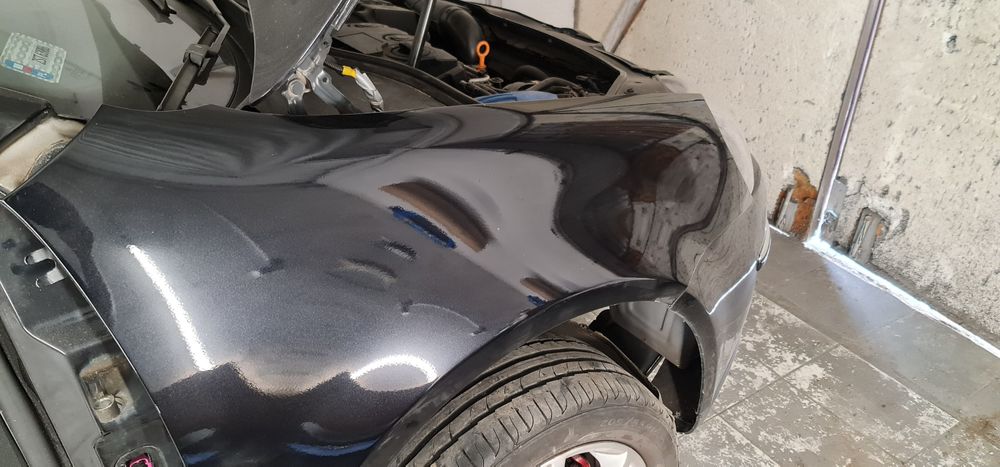 Golf V błotniki nowe LC9x