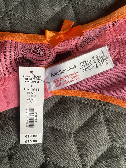 Пояс для панчох atmosphere