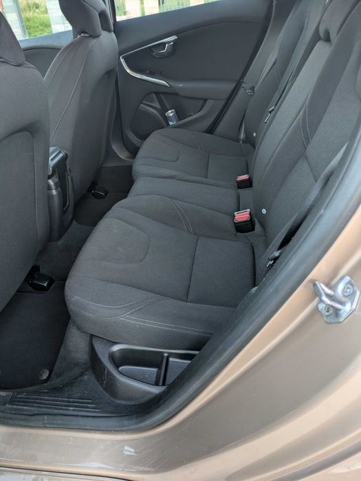 Sprzedam VOLVO V40
