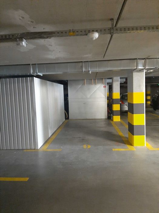 Tychy, Miejsce Postojowe na wynajem