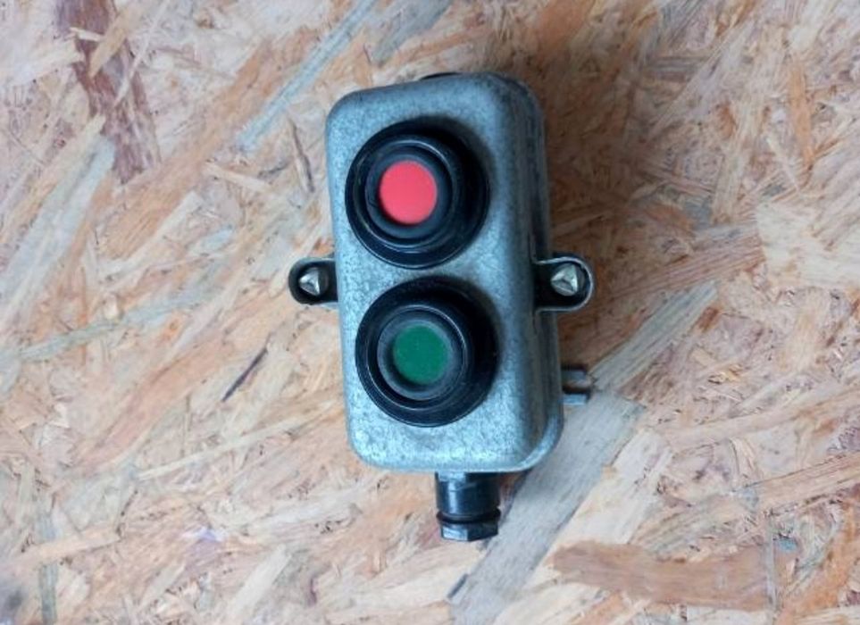 Nowy Przycisk przeciwwybuchowy, załącz - wyłącz