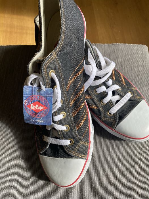 Стильні кеди від Lee Cooper