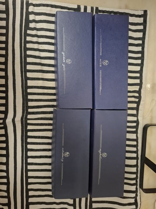 Vendo 4 canetas de coleção