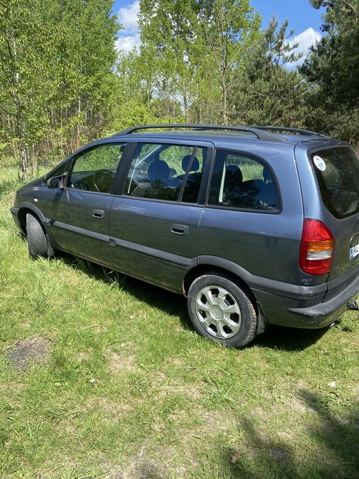 Продам Opel Zafira