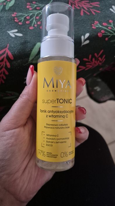 Tonik z witaminą C Miya