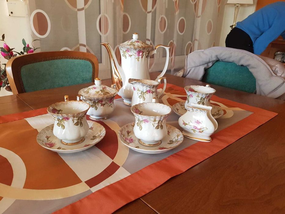 zastawa porcelanowa Chodzież komplet serwis