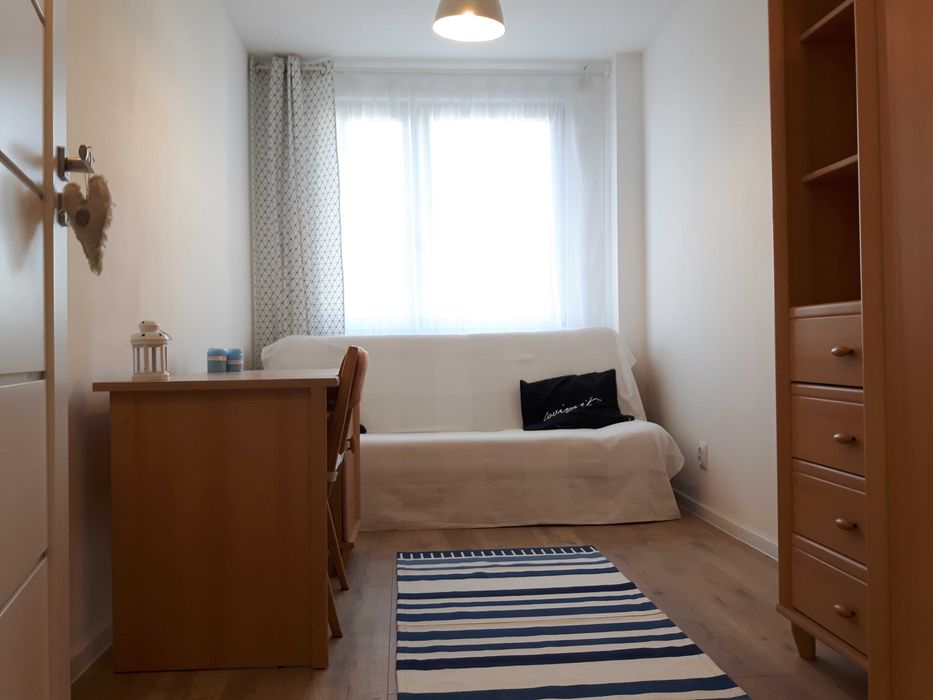 Pokój do wynajęcia w  mieszkaniu ul. Serbska - 1300 zł z mediami