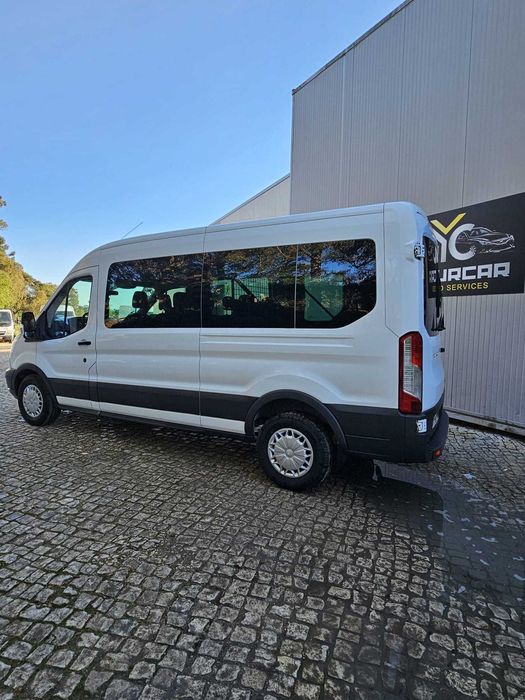 Ford Transit 9 lugares Longa