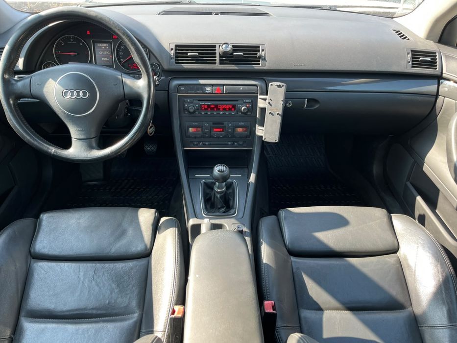 Audi A4 avant SPORT tdi 130cv
