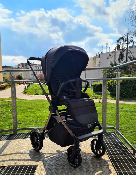 Spacerówka Carrello Ultra przód - tył , obrotowa !!Nowa !! Sklep