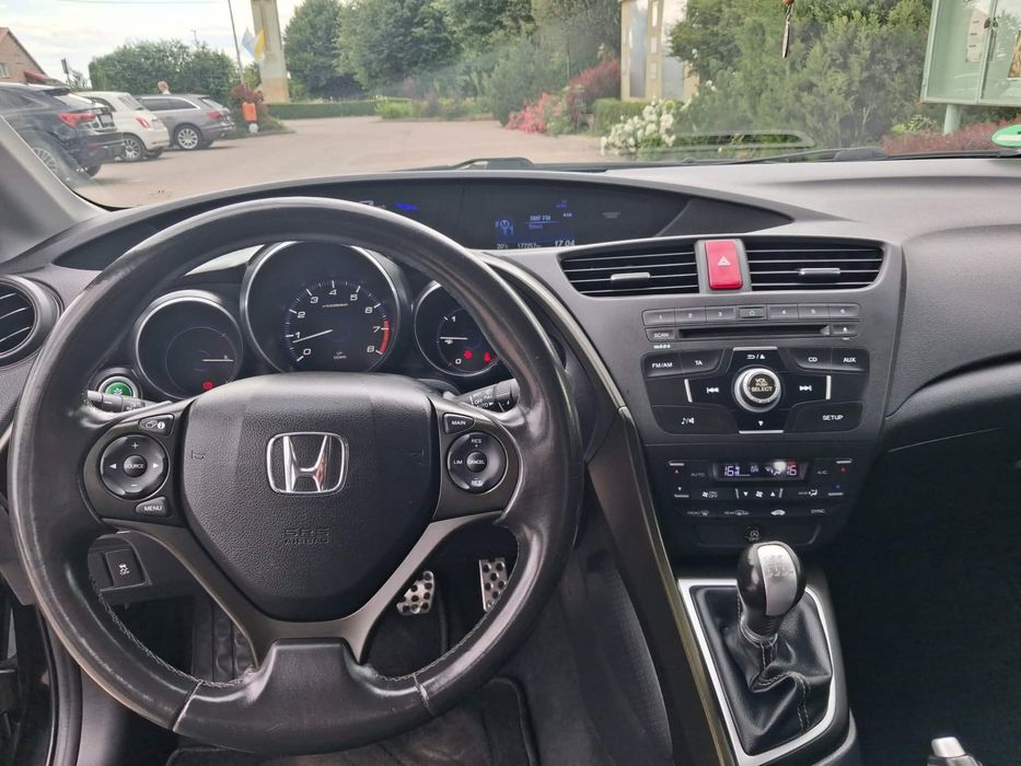 Honda civic 1.8 benzyna