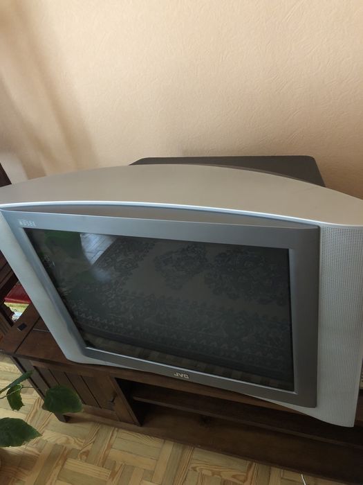 Телевізор JVC вживаний