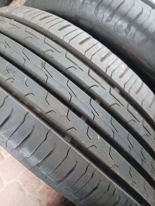 Opony letnie 215/55/17