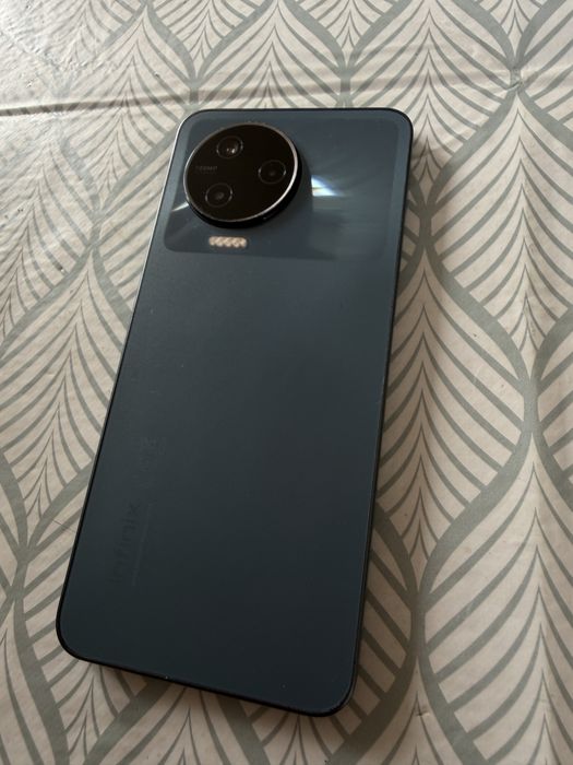 Telefon Infinix note 12 pro