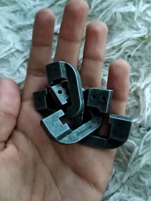 Одна із сама найскладніших головоломок у світі залізна