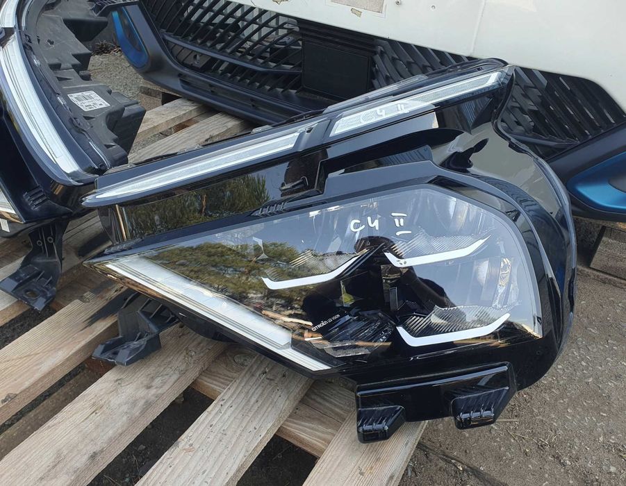 Бампер CITROEN C4 III e-C4 C3 бу запчастини разборка