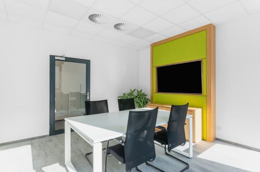 Wynajem biura w Krakowie: Prywatna 3-4-osobowa powierzchnia biurowa w prestiżowej lokalizacji Regus Equal Park Building B