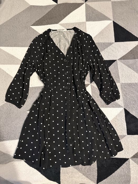 Сукня чорна в горошок