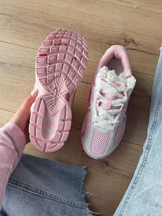 Жіночі Nike V5 RNR Custom Pink 39р 25.0см