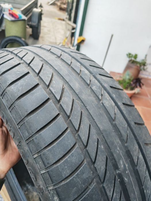 Pneu Continental 255/55/R18