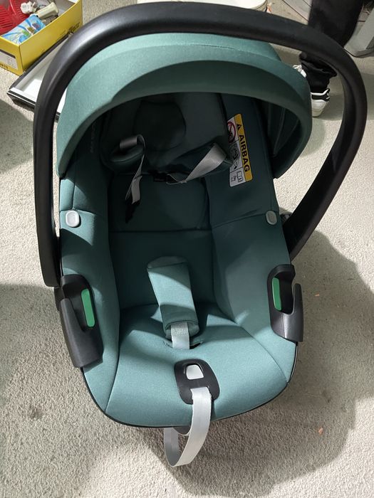 Conjunto Carrinho + ovo + adaptadores OXFORD Comfort Urban MAXI-COSI®