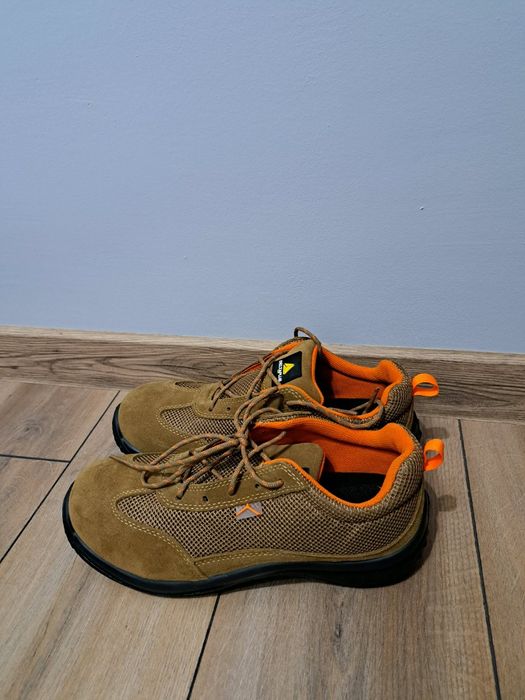 Робочі черевики, на весну,  літо і осінь))) нові за ціною вживаних