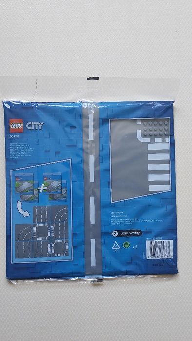 LEGO 60236 City Ulica i skrzyżowanie