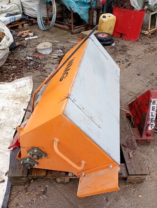 Posypywarka pfau 12v