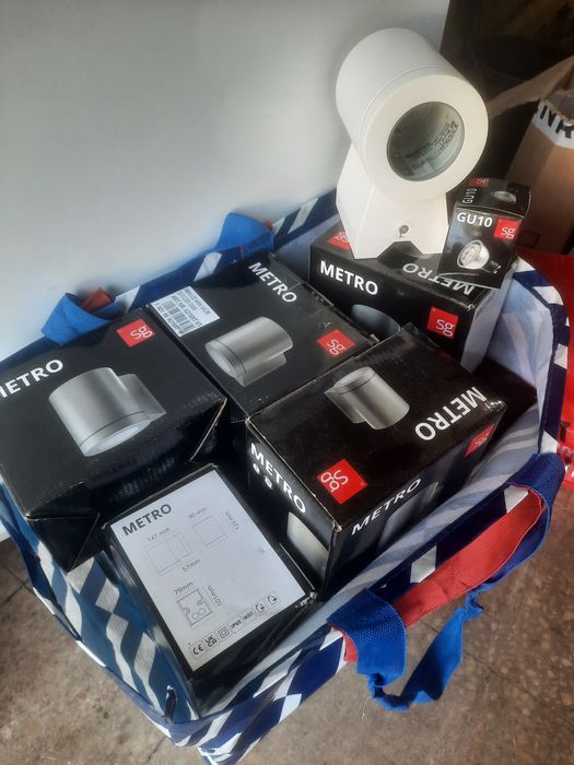 Focos led de parede, novos, de qualidade inegável