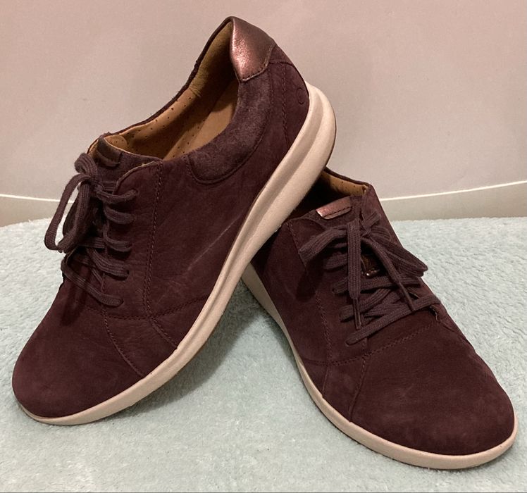 Туфлі шкіряні жіночі CLARKS кросівкиі. Розмір 41 (26.5 см)