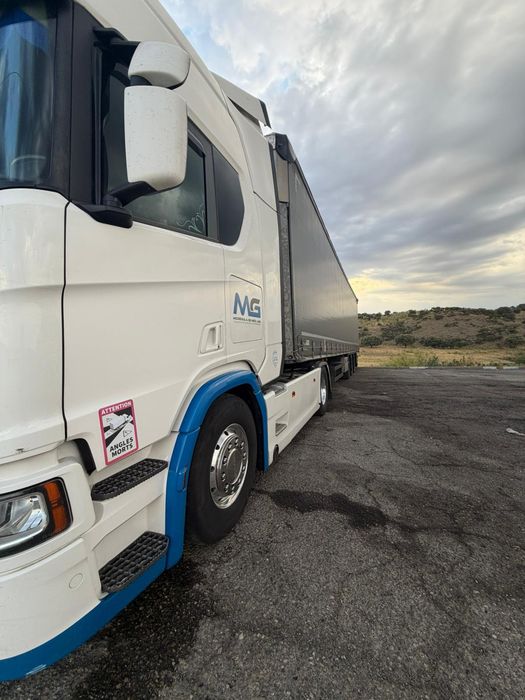 R500 Scania 2019 conjunto Schmitz 2017