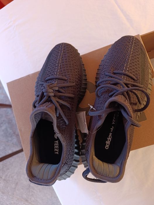 Yeezy boost 350 V2 cinder