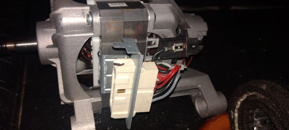 Motor máquina lavar roupa