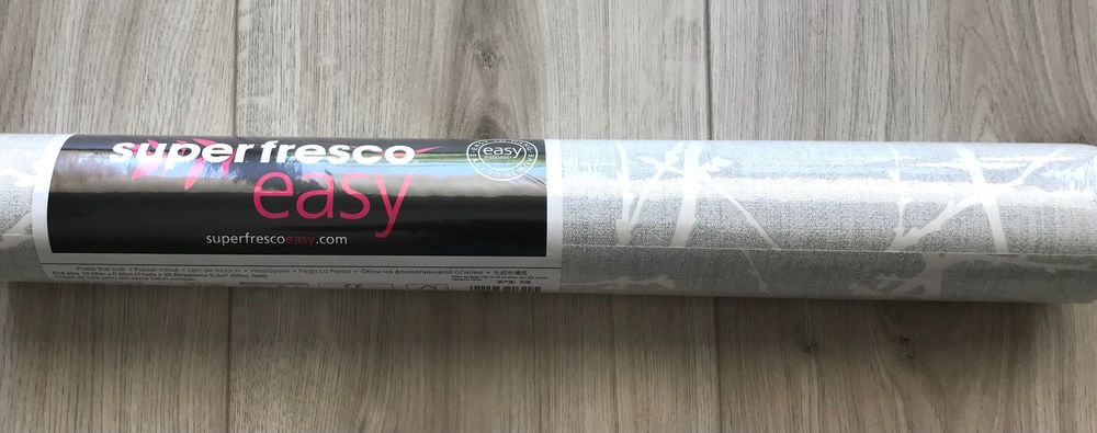 Papel de Parede Graham & Brown 33-274 Innocence Grey / Cinza Claro