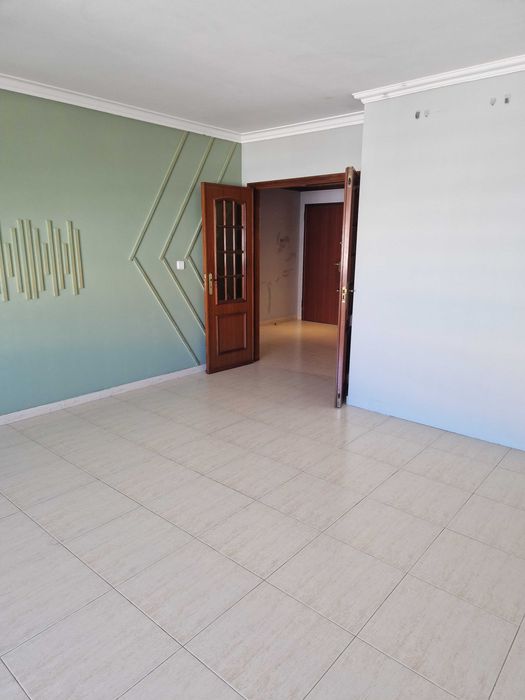 Lindo T2 Algueirao-Mem Martins proximo ao Hospital de Sintra