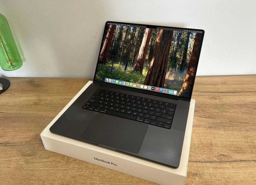 Macbook Pro 17インチ i7/8GB/HDD500GB Apple MacBook Pro Intel Core i7 8GB RAM – 500gb HDD 17inch