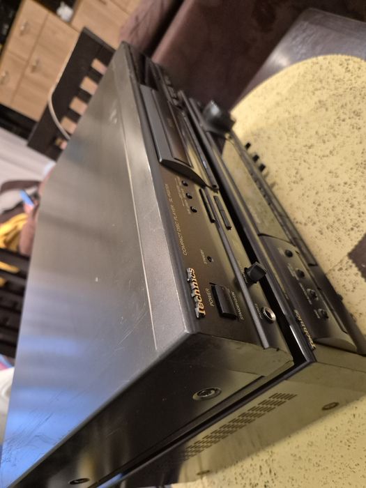 Odtwarzacz CD Technics SL-PG570A
