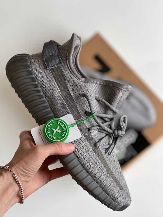 Мужские кроссовки Adidas Yeezy Boost 350 v2 Grey. 40-45