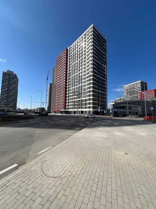 Продаж!!! Однокімнатна квартира Варшавський 3, будинок 10.10