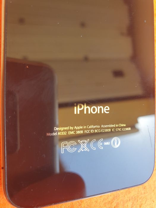 iPhone 4 Model A1332 for Parts64309736881283123