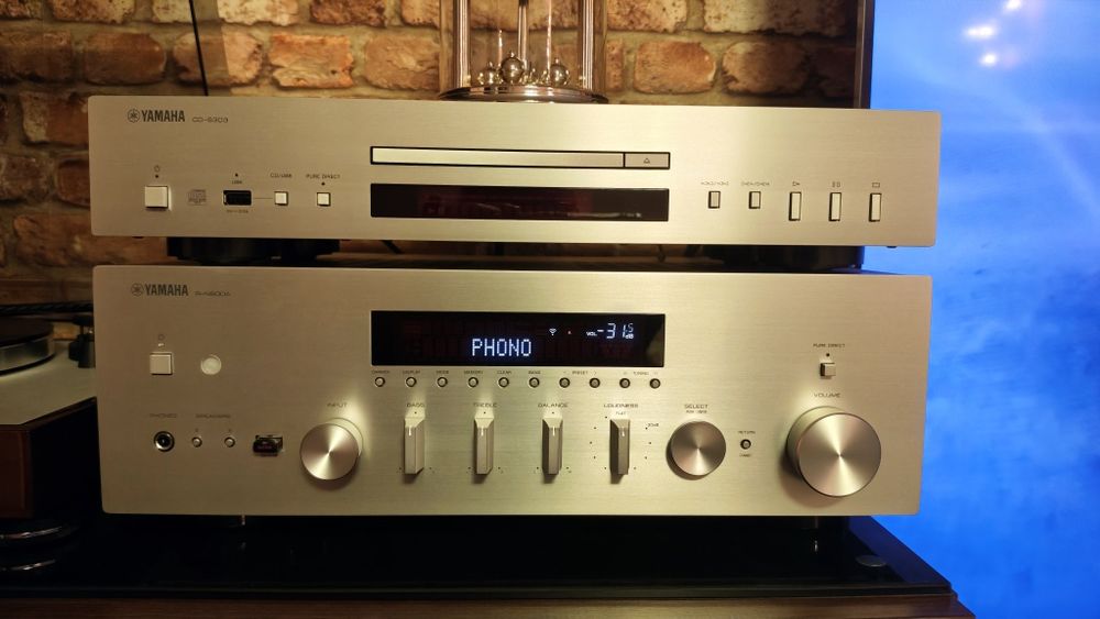 Yamaha rn 600a + cd-s303
