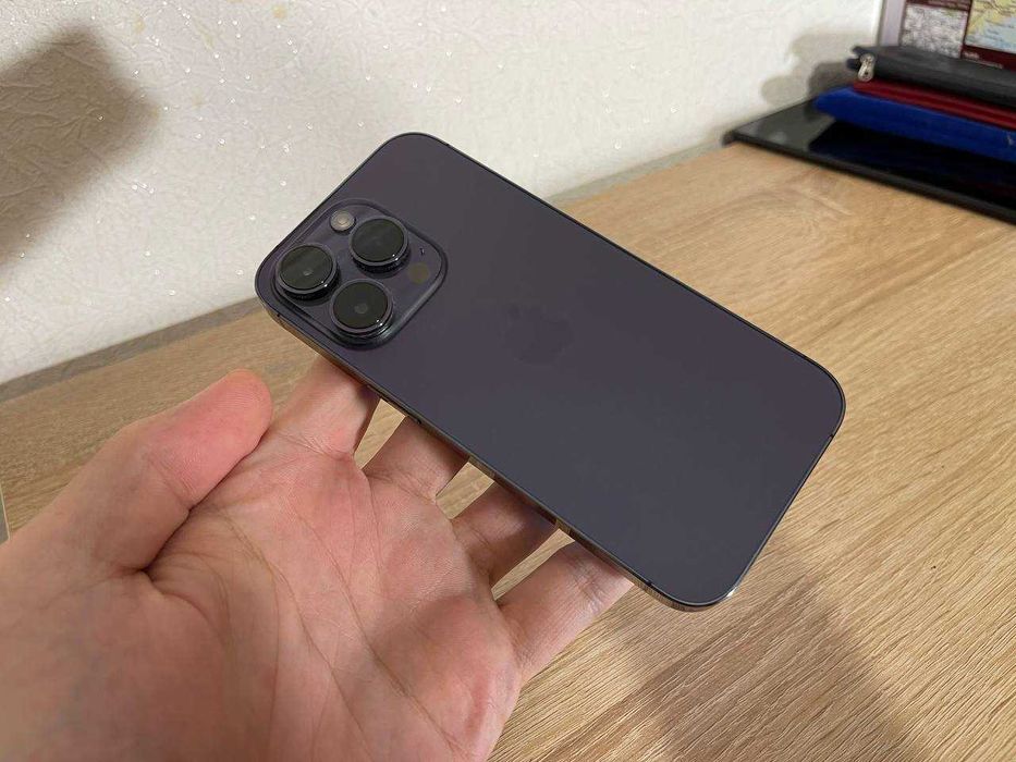 Apple iPhone 14 Pro 256 гб ідеал